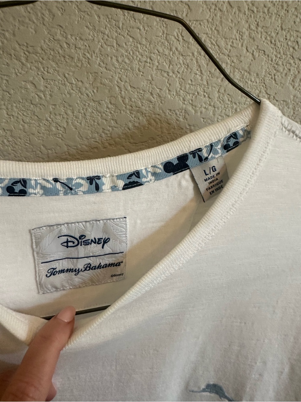 Tommy Bahama White Long Sleeve Tee with Blue Trim